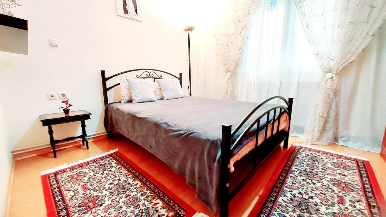 "Home Sweet Home" 3 Bedrooms Big House 110M Free Indoor Parking! Selanik Dış mekan fotoğraf